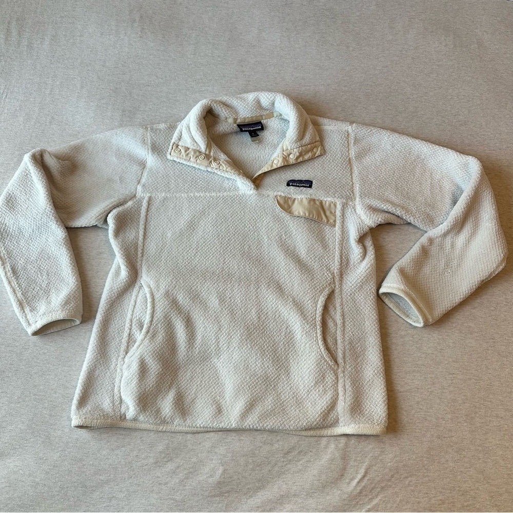 Patagonia Cream Zip‎ Up Sweater